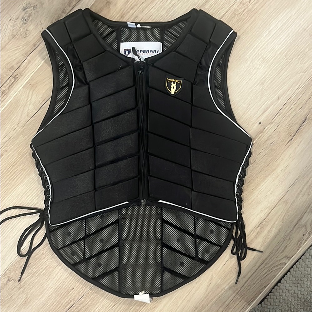 Tipperary Black Protective Vest